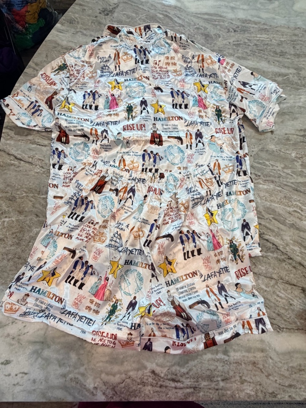 Hamilton Pajama Set Women’s Large Satin Lounge Sleepwear Broadway Musical Print - Picture 9 of 10